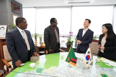 잠비아 주한 대사 성북구청 방문