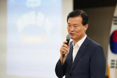 한 책 선정 토론회 및 선포식